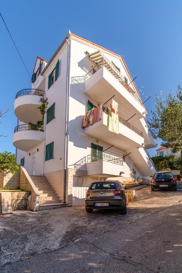 Alen & Deni Apartment Sutivan Ngoại thất bức ảnh